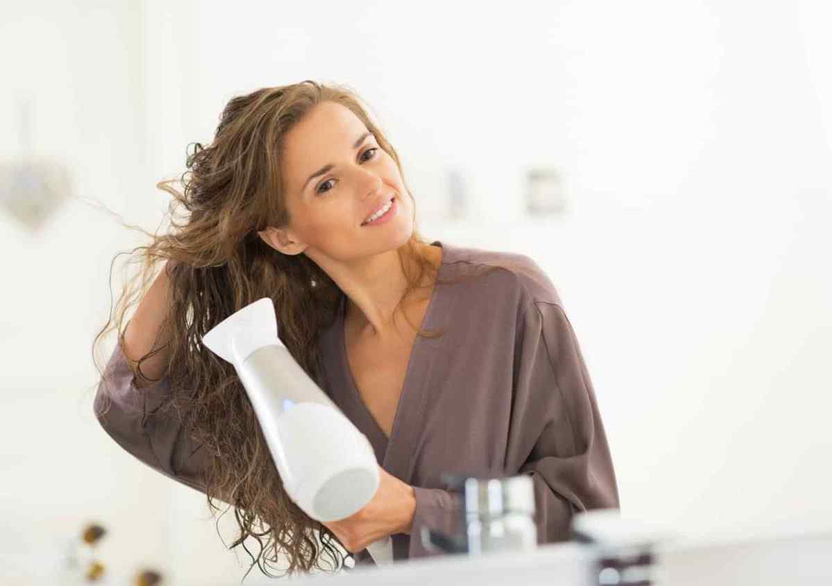 Special-And-Strongest-Dandruff-Shampoo-1200x846.jpg